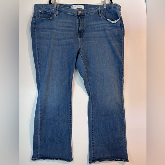 Levi Strauss Signature 28W Short Stretch Mid Rise Bootcut Jeans - Picture 1 of 11